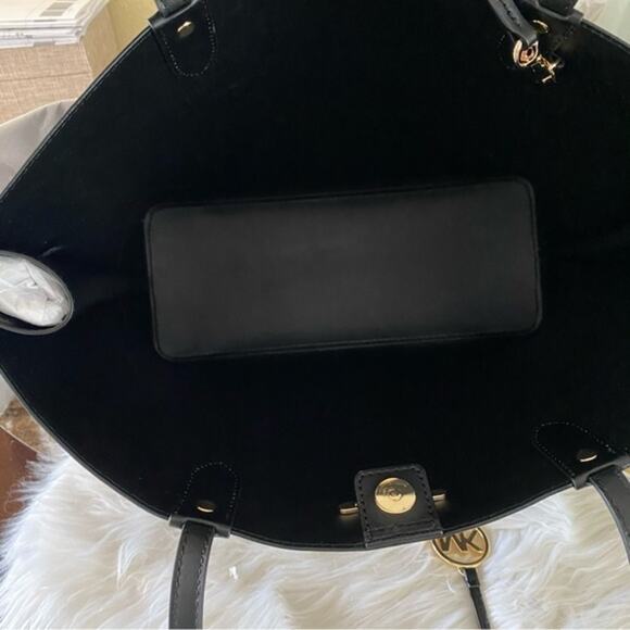 Michael Kors Black Tote Bag with Gold Accents - Picture 4 of 16